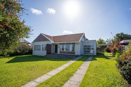 3 Bedroom House in Amalinda