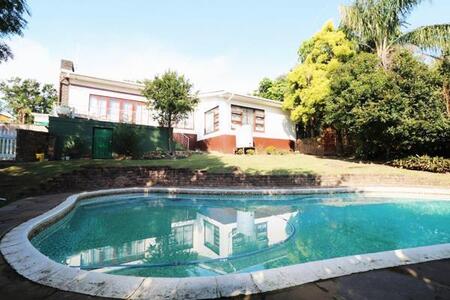 4 Bedroom House in Beacon Bay