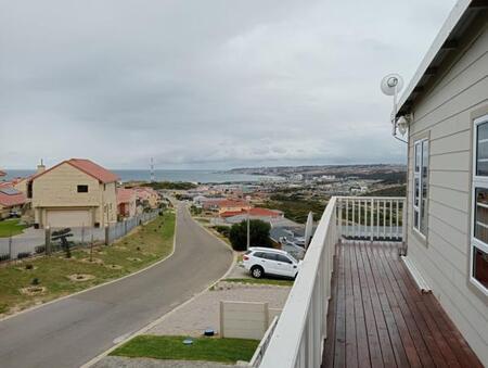 3 Bedroom House in Seemeeu Park