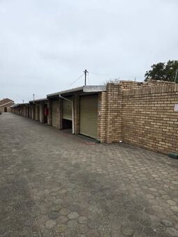 2 Bedroom Apartment in George Central