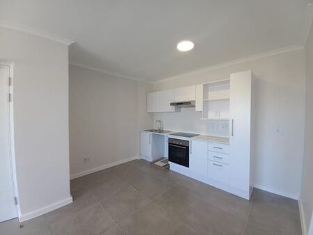 1 Bedroom Apartment in Burgundy Estate