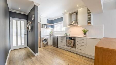 2 Bedroom Apartment in Tamboerskloof