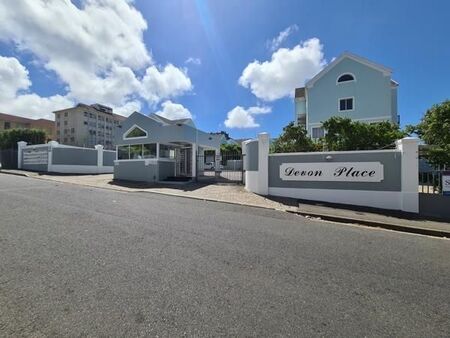 2 Bedroom Apartment in Observatory