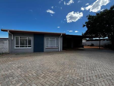 3 Bedroom House in South Ridge