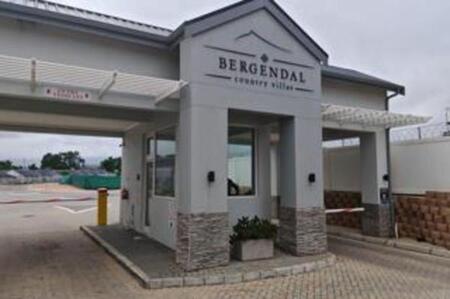 2 Bedroom Apartment in Klein Parys