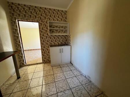 Studio apartment in Albertynshof