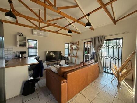 2 Bedroom Townhouse in Minerva Gardens