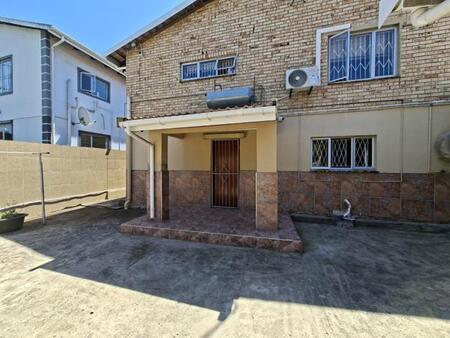2 Bedroom Duplex in Sunford