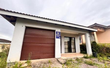 3 Bedroom House in Lovu