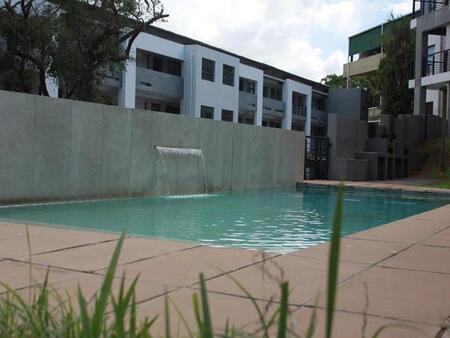 2 Bedroom Apartment in Amanzimtoti