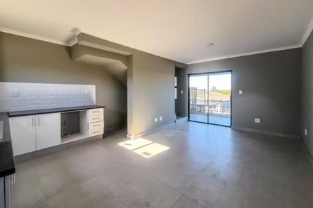 2 Bedroom Townhouse in Shakaskraal