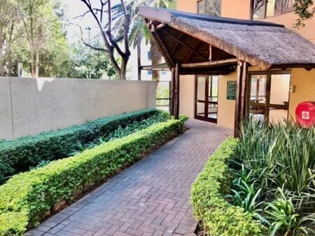 2 Bedroom apartment to rent in Lonehill, Sandton