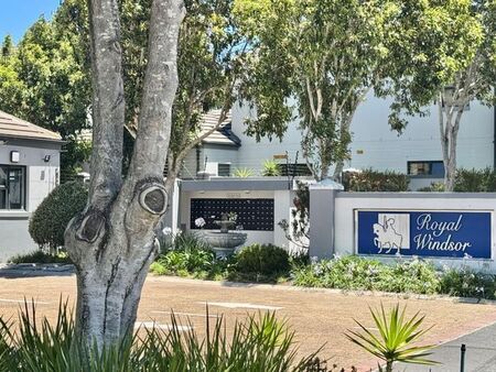 3 Bedroom townhouse - freehold to rent in Milnerton Ridge