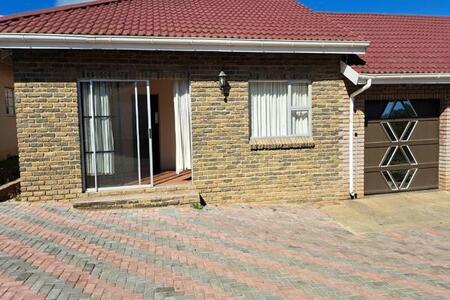 1 Bedroom Apartment in Kokstad
