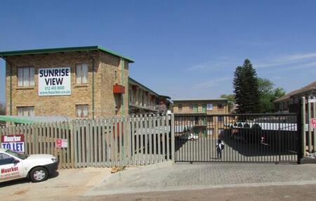 2 Bedroom Apartment in Kwaggasrand