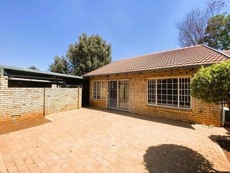 3 Bedroom Townhouse in La Montagne