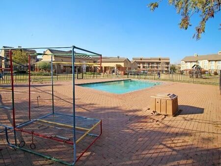 Studio Apartment in Karenpark