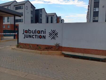 2 Bedroom Apartment in Jabulani