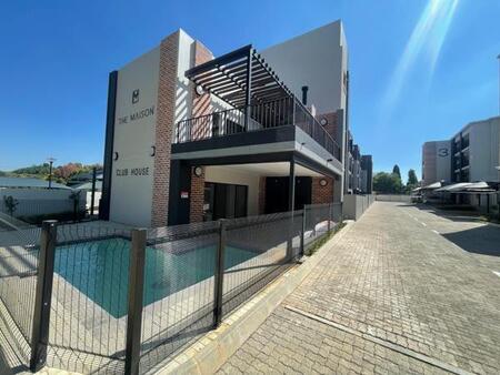 2 Bedroom Apartment in Bryanston