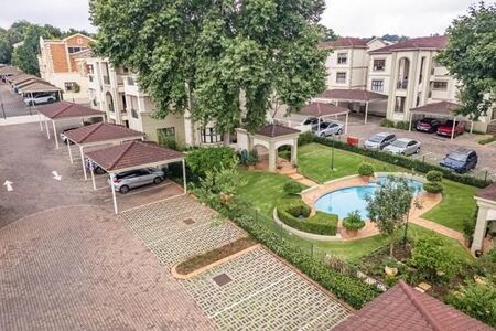 2 Bedroom Apartment in Bryanston