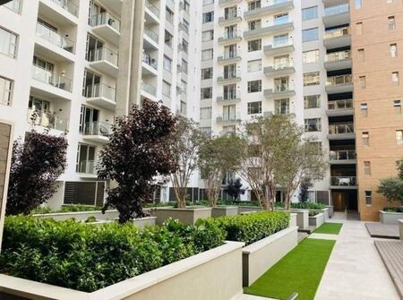 2 Bedroom Apartment in Rosebank