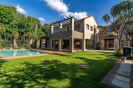 1 Bedroom Apartment in Paulshof