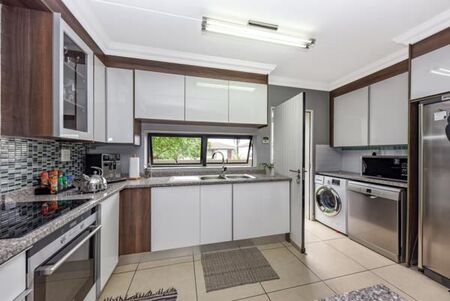 3 Bedroom Townhouse in Broadacres