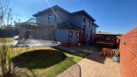 4 Bedroom House in Pomona