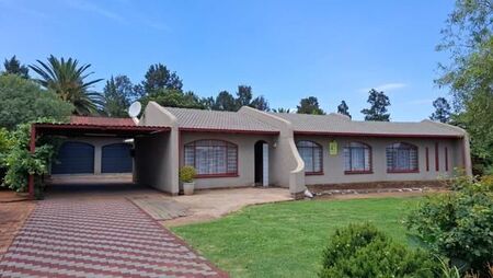 3 Bedroom House in Albertsdal