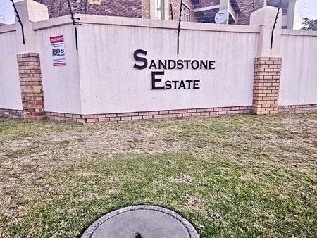 3 Bedroom Townhouse in Monavoni