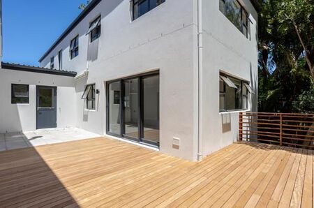 3 Bedroom Townhouse in Newlands