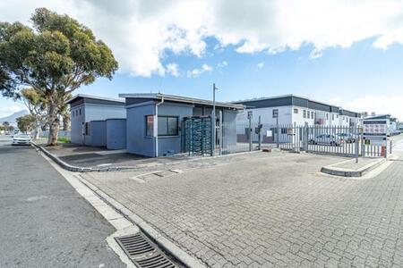 2 Bedroom Apartment in Maitland