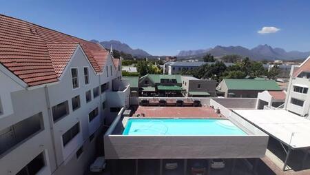 1 Bedroom Cluster in Stellenbosch Central