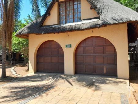 7 Bedroom House in Lephalale (Ellisras)