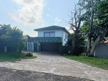 4 Bedroom House in Richem