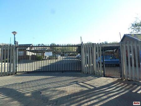 1 Bedroom Apartment in Philip Nel Park