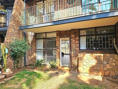 3 Bedroom House in Val de Grace