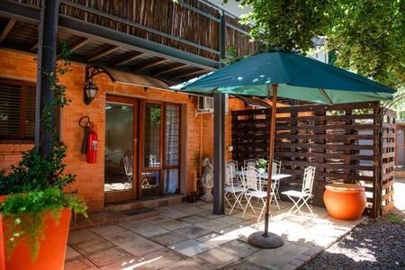 2 Bedroom Apartment in Baileys Muckleneuk