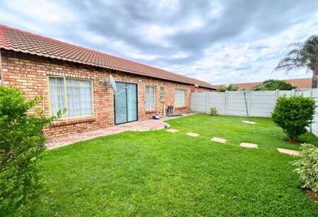 3 Bedroom Cluster in Annlin