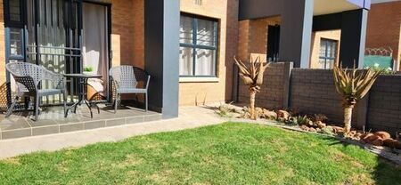 3 Bedroom Apartment in Sinoville