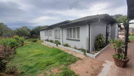 4 Bedroom House in Rietfontein