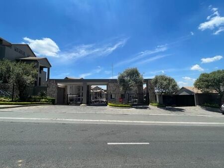 2 Bedroom Apartment in Bryanston