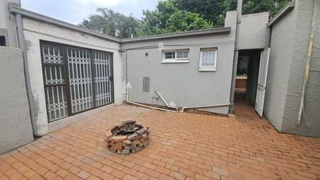 1 Bedroom Garden Cottage in Blairgowrie