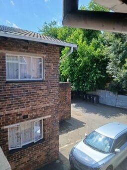 2 Bedroom Apartment in Windsor West