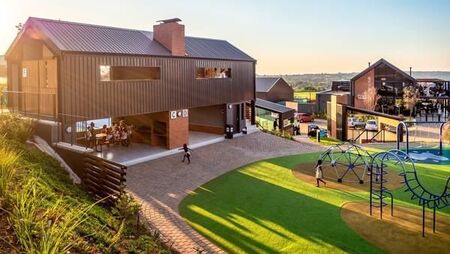 3 Bedroom Apartment in Fairland