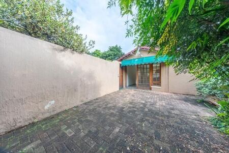 1 Bedroom House in Bedfordview