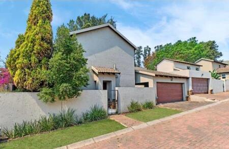 2 Bedroom Townhouse in Fourways