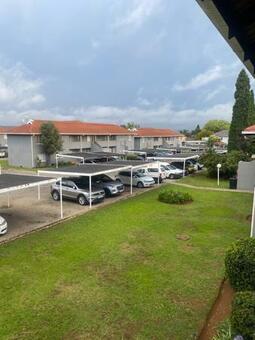 2 Bedroom Townhouse in Glen Marais