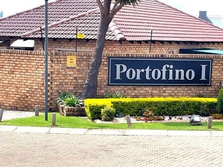 3 Bedroom Townhouse in Esther Park