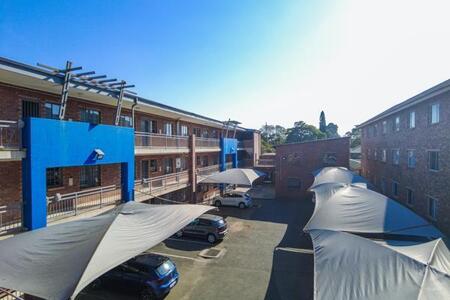 0.5 Bedroom House in Kempton Park Central